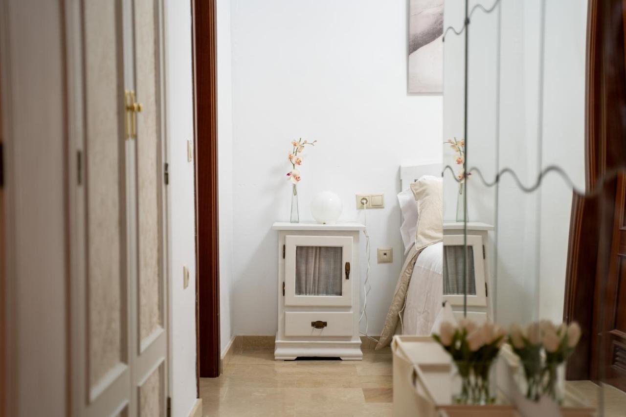 Bonito Piso En San Ildefonso - Centro Apartment Jaen Exterior photo
